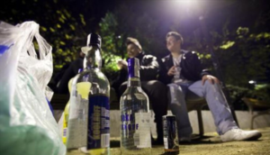 Cada vez más pequeños los niños que caen en el alcoholismo, advierte A.A. - ZMG Noticias