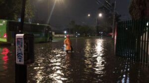 Lluvia no cesa en AMG; deja inundaciones en Tlajomulco