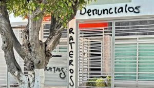 Más estafas, pero de otra financiera