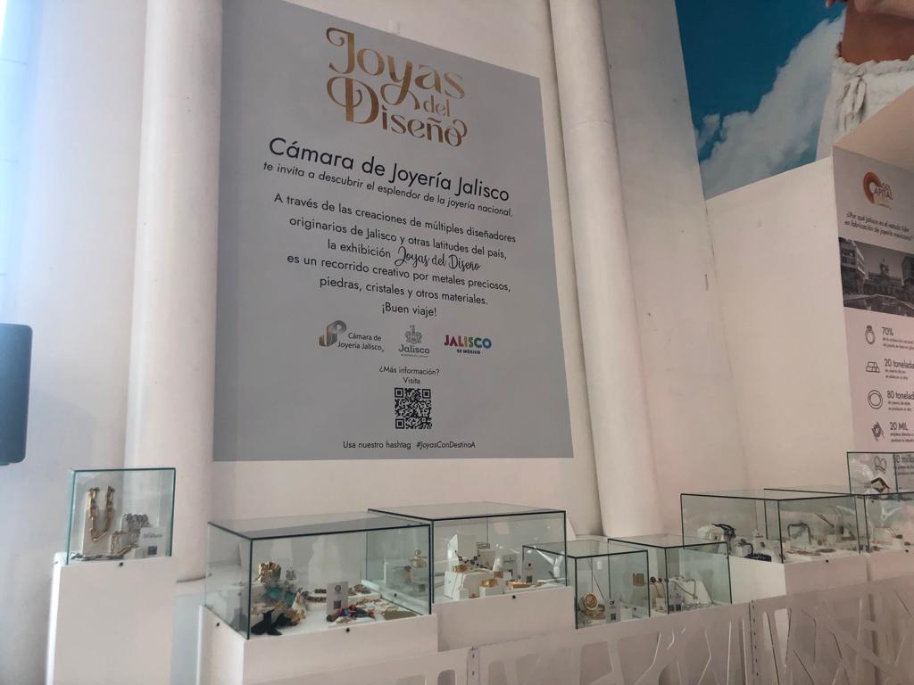 Promueven joyería jalisciense en el Aeropuerto de Guadalajara