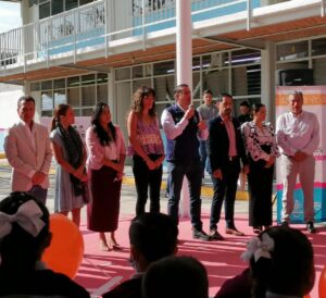 Llevan programa Escuelas a Todo Color a planteles de la zona oriente de Guadalajara - ZMG Noticias