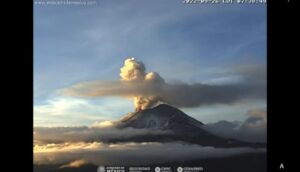 (Video) Erupción de hoy del Popocatepetl