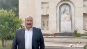 Concreta Enrique Alfaro convenio con Fundación Scholas Occurrentes y será recibido por el Papa - ZMG Noticias