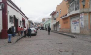 Intensa balacera en Jiquilpan, Mich. (video)