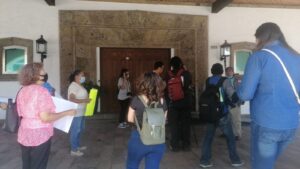 Vecinos de Matatlán se manifiestan en Casa Jalisco