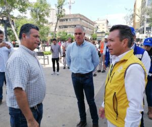 Realizan autoridades de Guadalajara recorrido de supervisión en edificios tras el sismo, y les vuelve a temblar - ZMG Noticias