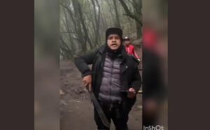 Cobran cuota a ciclistas por ingresar al Desierto de los Leones (video)