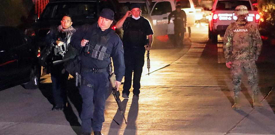 Se amotinan venezolanos en la estación migratoria de Tijuana - ZMG Noticias Se amotinan venezolanos en la estación migratoria de Tijuana - ZMG Noticias