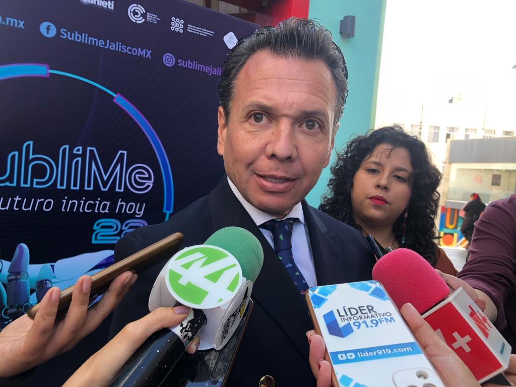 Confirma peritaje que comisario tapatío no es el de la foto de Guacamaya Leaks - ZMG Noticias