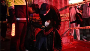 Más de 100 personas mueren durante estampida en Seúl