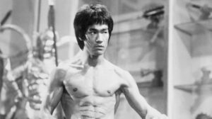Estudios afirman que Bruce Lee murió por excesivo consumo de agua