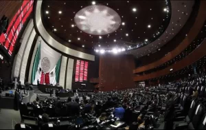 Diputados reducen presupuesto al INE y a organismos autónomos