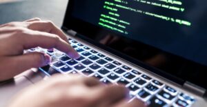 Por hackeo a su sistema, SCT suspende trámites y permisos hasta el 31 de diciembre