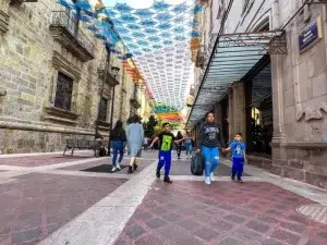 Estrenan «Cielo Tejido» en Centro Histórico de Guadalajara