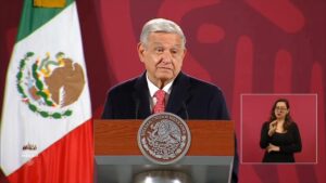 «¡Uy qué miedo, mira cómo estoy temblando!»; AMLO en la mañanera