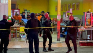 Dos muertos y tres heridos en ataque a taquearía en GDL