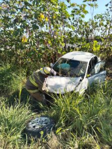 Un muerto y dos lesionados en choque en carretera federal a Cd. Guzmán