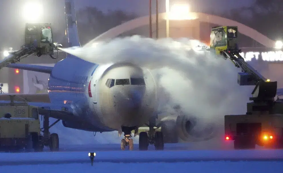 Caos en Estados Unidos previo a la Navidad: hay más de 5.000 vuelos cancelados por la tormenta invernal Elliott