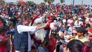 Llega Santa Claus a Valle de los Molinos en Zapopan - ZMG Noticias