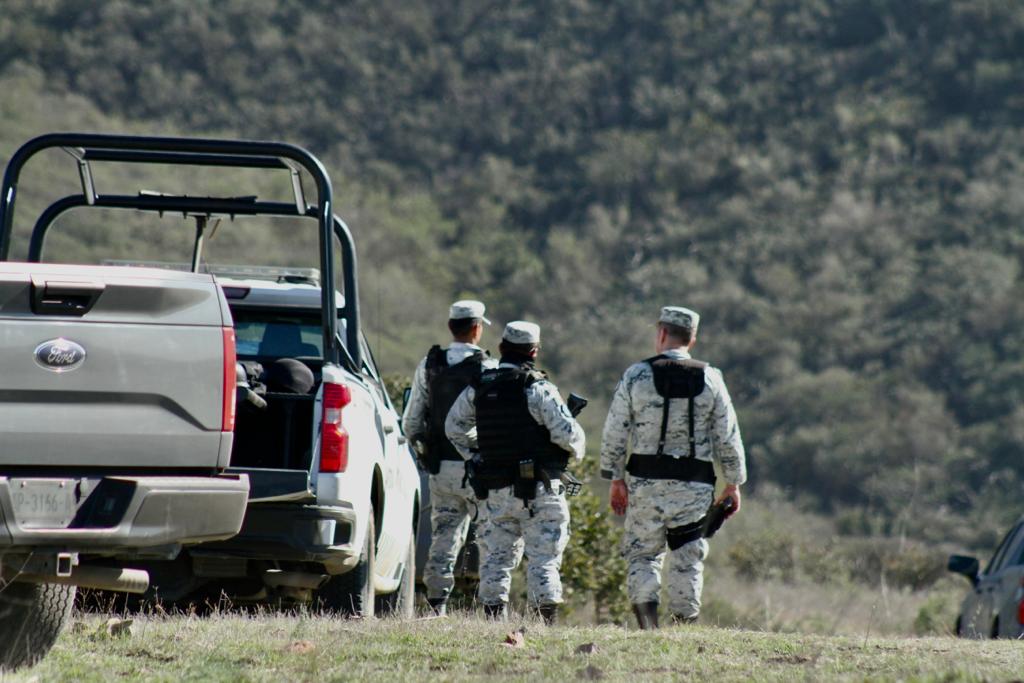 Fiscalía de Baja California halla once cuerpos y restos óseos en un rancho en Tijuana.