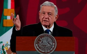 De crisis en Perú «Estamos opinando», no interviniendo: AMLO