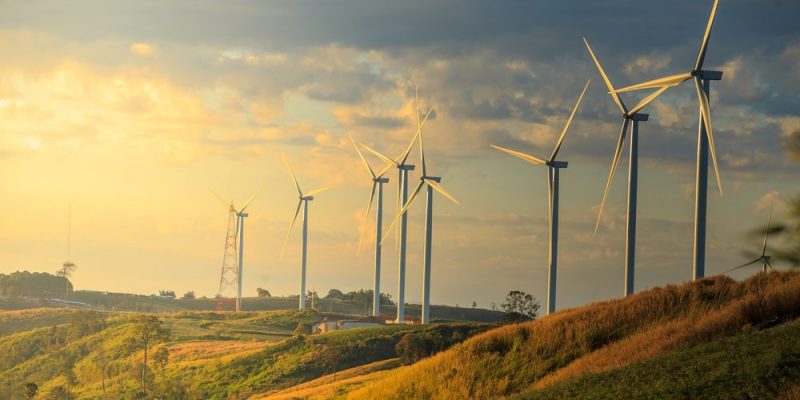 México buscará crédito de EU por 48,000 millones de dólares para proyectos solares