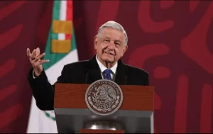“Los duendes” modificaron el Plan B: AMLO