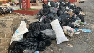 Caos en Tonalá, alcalde pide no sacar la basura y vecinos protestan por la insalubridad