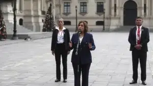 Por declaraciones de AMLO y Ebrard, Perú acusa injerencia de México a favor de Castillo