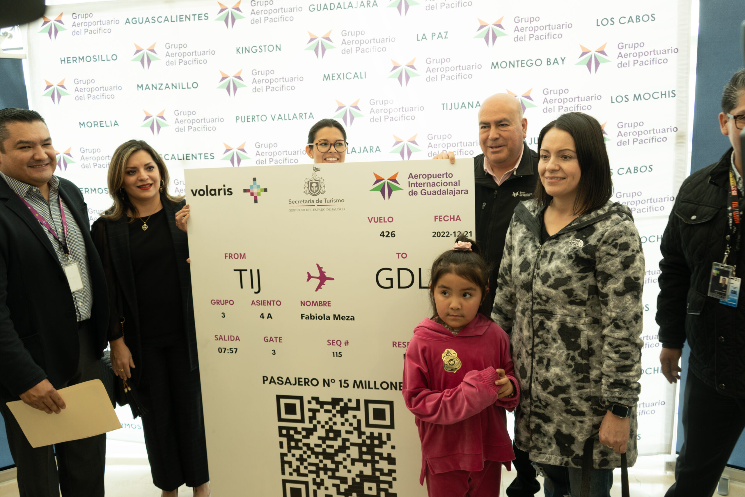 Aeropuerto de Guadalajara rompe su propio récord y festeja la pasajera 15 millones - ZMG Noticias