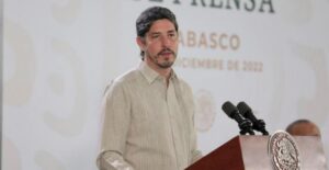 “Es un timbre de orgullo que lo hayan declarado persona non grata”, dice AMLO sobre embajador de México en Perú