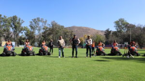 Entrega Tlajomulco herramientas para mantenimiento de áreas verdes - ZMG Noticias