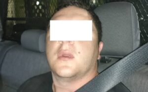 Policía de Guadalajara recupera camioneta robada a comensal