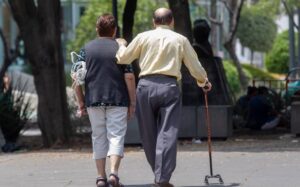 Mañana inicia entrega de apoyos federales a personas con discapacidad y de tercera edad