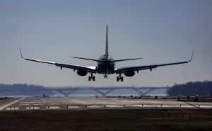 Chocan dos aviones en Nueva York, no hay víctimas
