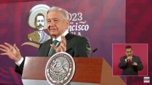 Nuevamente AMLO arremete contra Sheridan, Krauze y Aguilar Camín