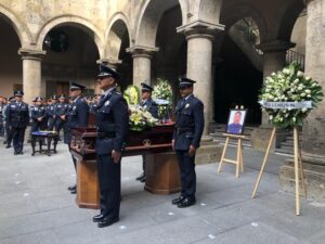 Rinden sentido homenaje a Samuel Dávila, policía de Guadalajara que perdió la vida por explosión en la colonia Providencia