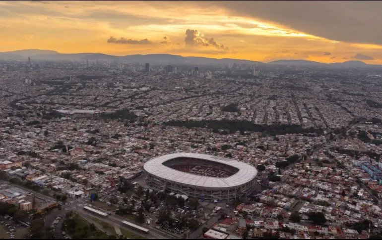 Inmortalizarán a Pelé con estatua en el Estadio Jalisco - ZMG Noticias Habrá estatua de Pelé en el Estadio Jalisco