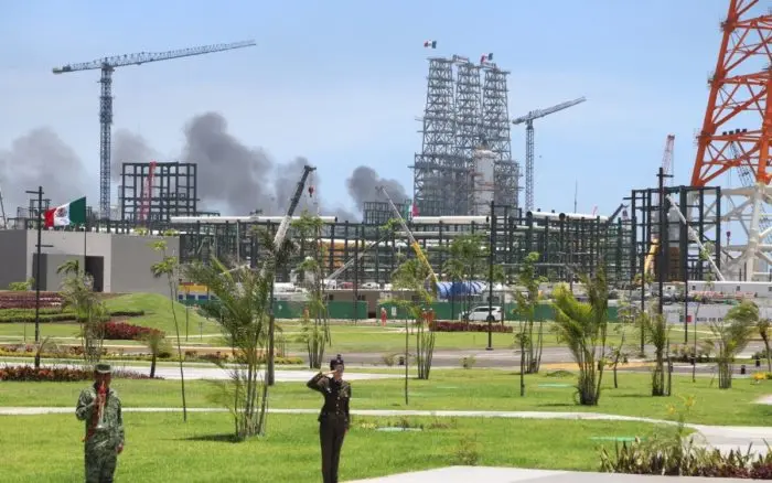 CFE conectará gasoducto de Texas con Dos Bocas para abastecer Tren Maya