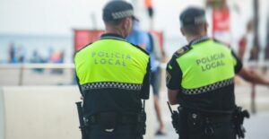 Por agredir a periodista, vinculan a proceso a cuatro policías en GDL