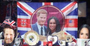 Príncipe Harry busca reconciliación con el rey Carlos y su hermano William