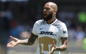5 mdd deberá pagar Dani Alves a los Pumas como indemnización