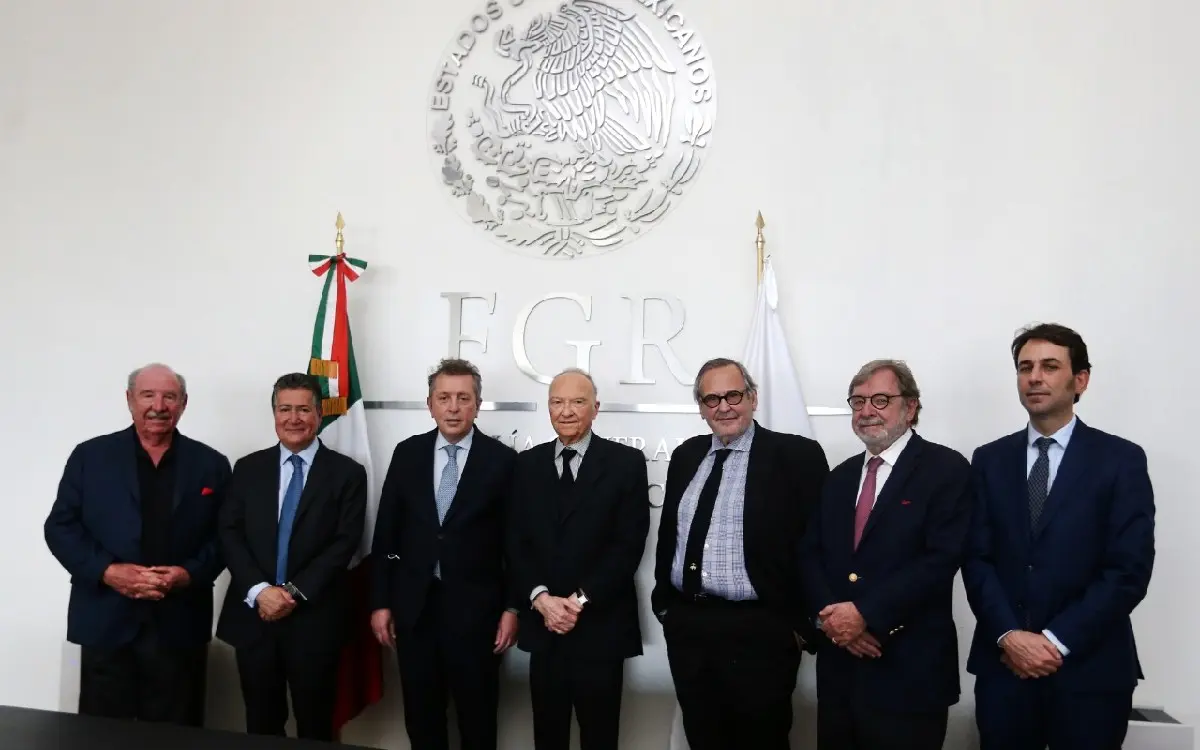 Reaparece públicamente el fiscal Gertz Manero