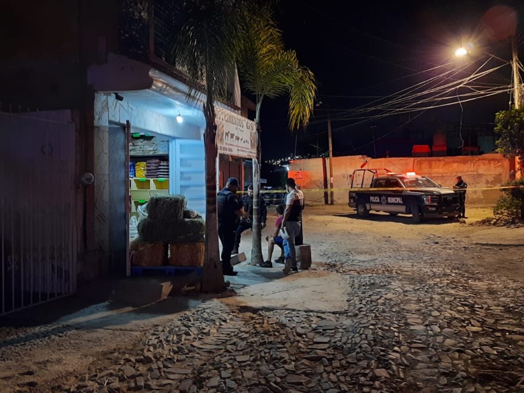 Atacan a dos hombres en la colonia Guayabitos; uno muere - ZMG Noticias