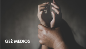 Video: Hombre quema a su propia hija en Puebla - ZMG Noticias