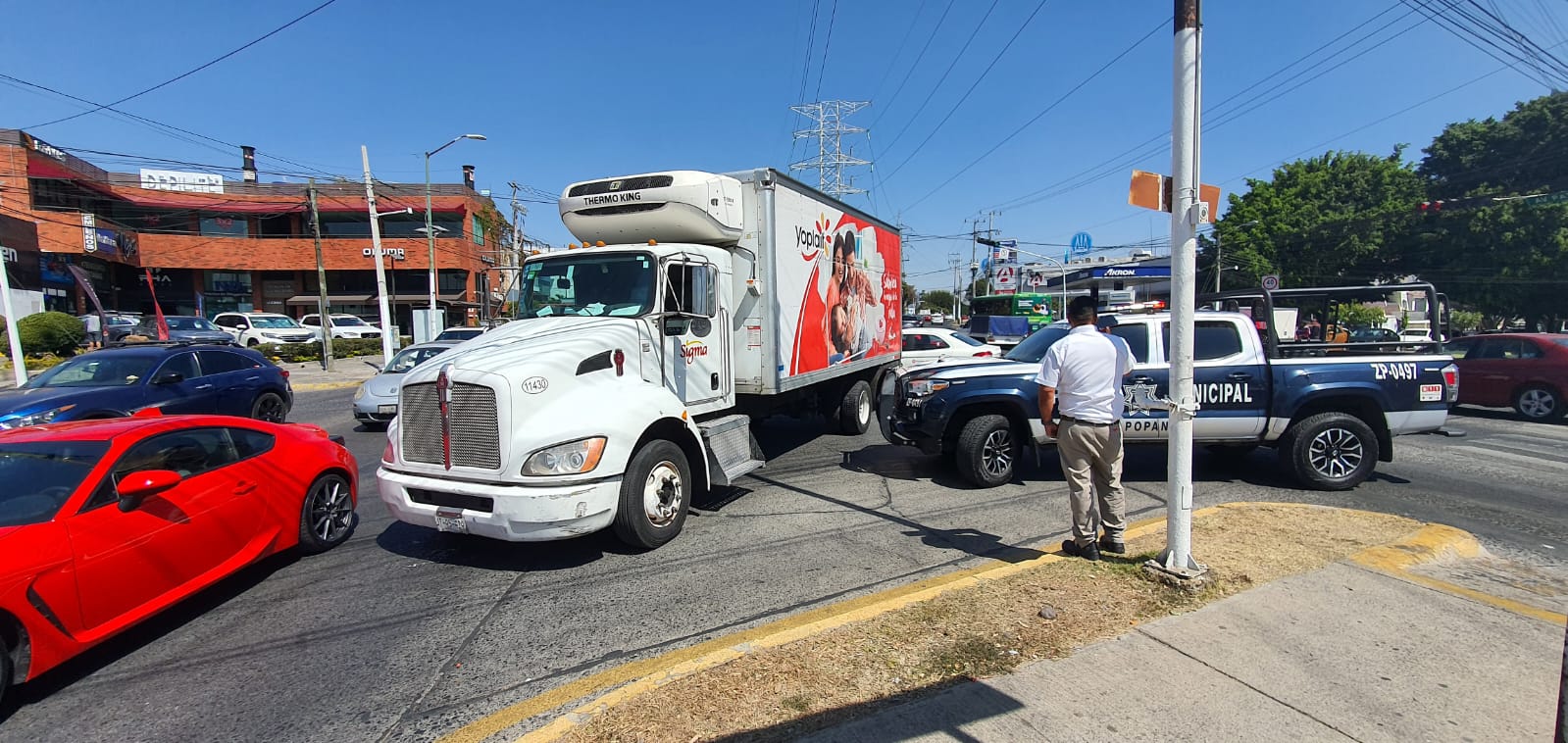 Sufre descarga eléctrica trabajador de una zapatería en Zapopan - ZMG Noticias