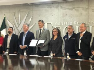 Cadena productiva agave-Tequila tendrá consorcio de investigación para crecimiento sustentable - ZMG Noticias