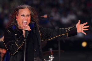 Ozzy Osbourne cancela su gira indefinidamente