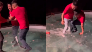 Se paró sobre una alberca congelada y esto pasó