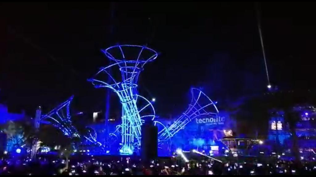 Guadalajara se llena de luz y fiesta ante el asombro de miles de tapatíos - ZMG Noticias Guadalajara se llena de luz y fiesta ante el asombro de miles de tapatíos - ZMG Noticias